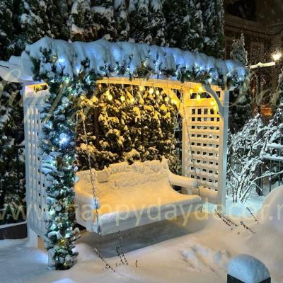 Новогоднее оформление территории загородного дома в поселке Европа3